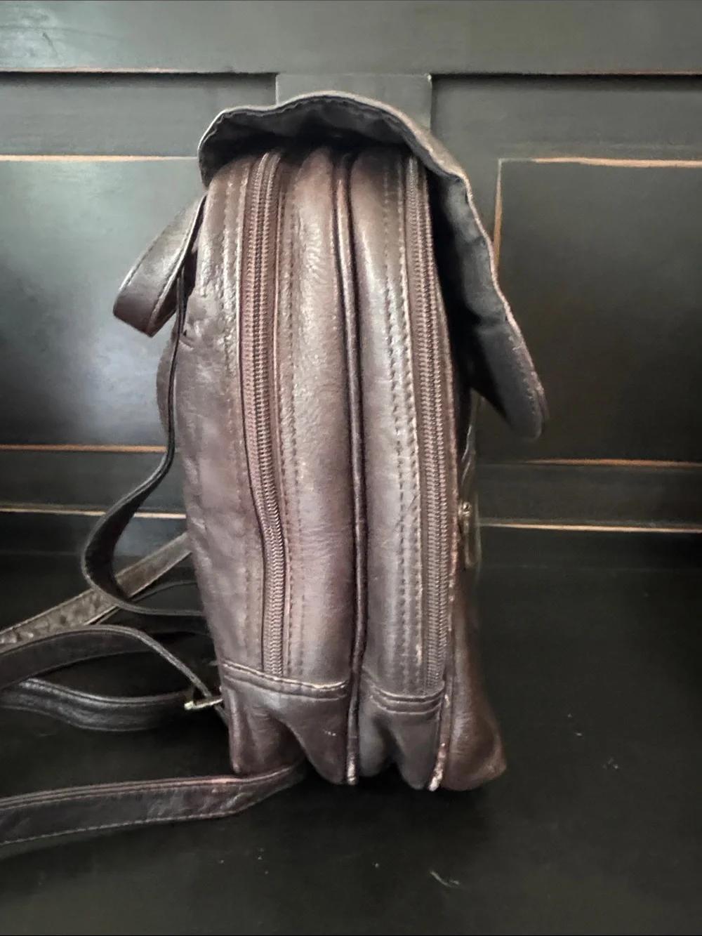 Brown Leather Backpack - Classic Carry